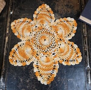 Vintage Crochet Doily Starburst | Orange Yellow Ombre Table Centerpiece